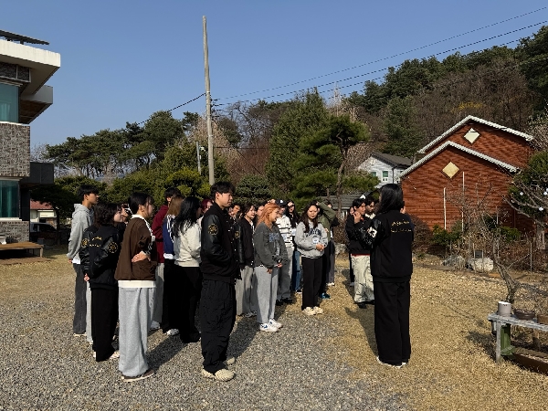 2025학년도 아랍지역학전공 총 MT 대표이미지